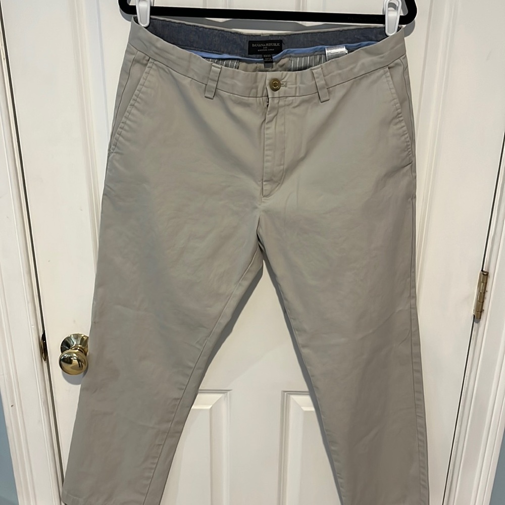 35x32 Banana Republic Emerson Chino Pant